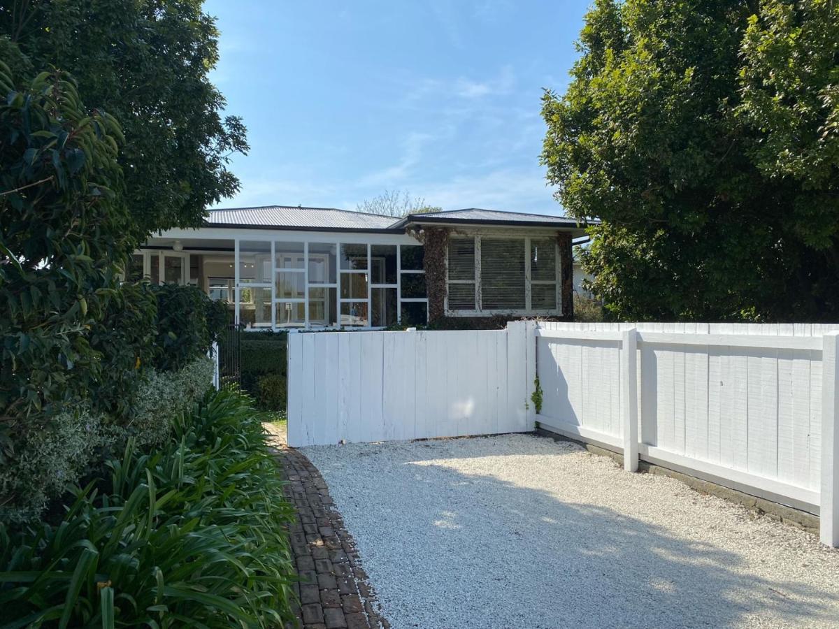 Hpg Villa Formerly Known As Pipi Hotel Havelock North Εξωτερικό φωτογραφία